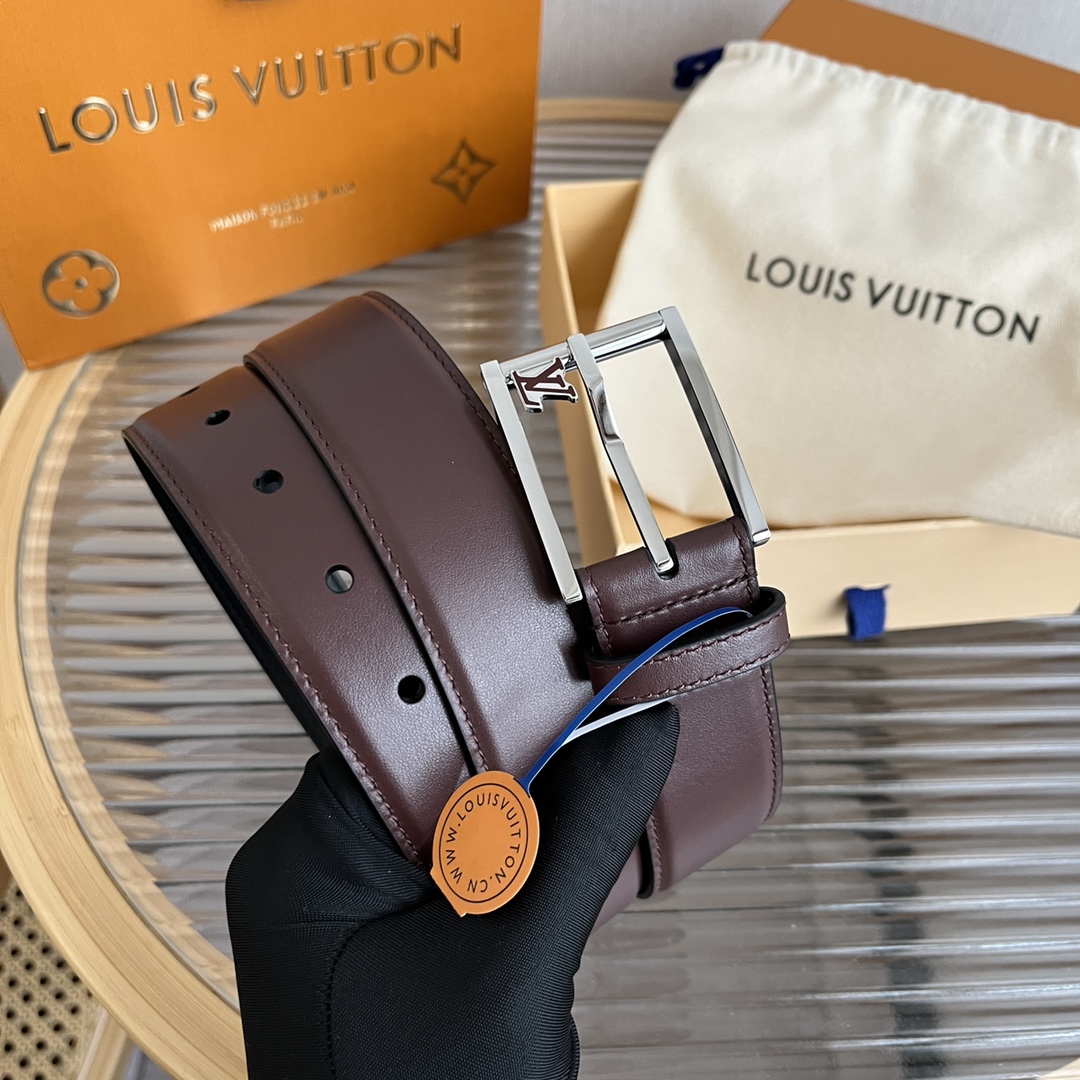 Louis Vuitton (LV) Men's New Casual Belt