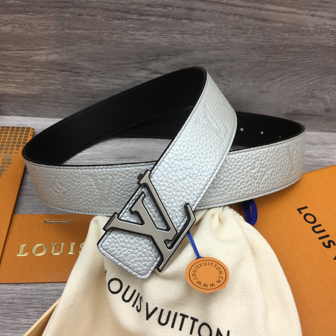 Louis Vuitton LV Togo Embossed Pattern Leather Belt