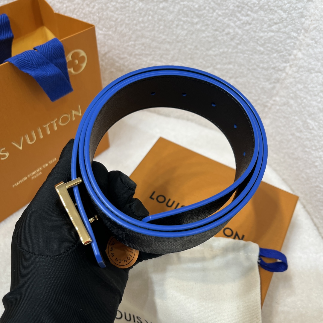  Louis Vuitton LV Reversible Belt