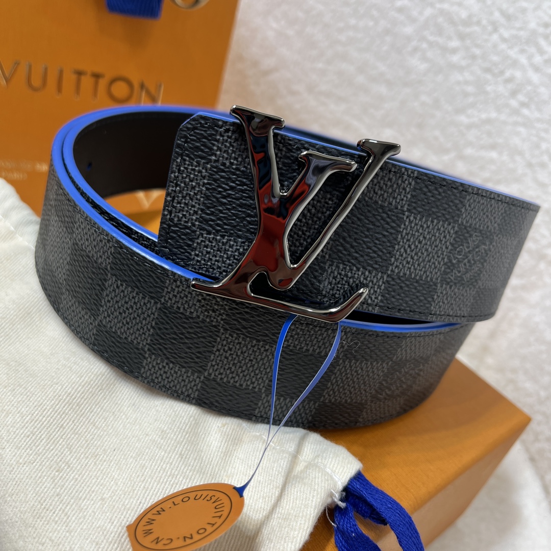  Louis Vuitton LV Reversible Belt