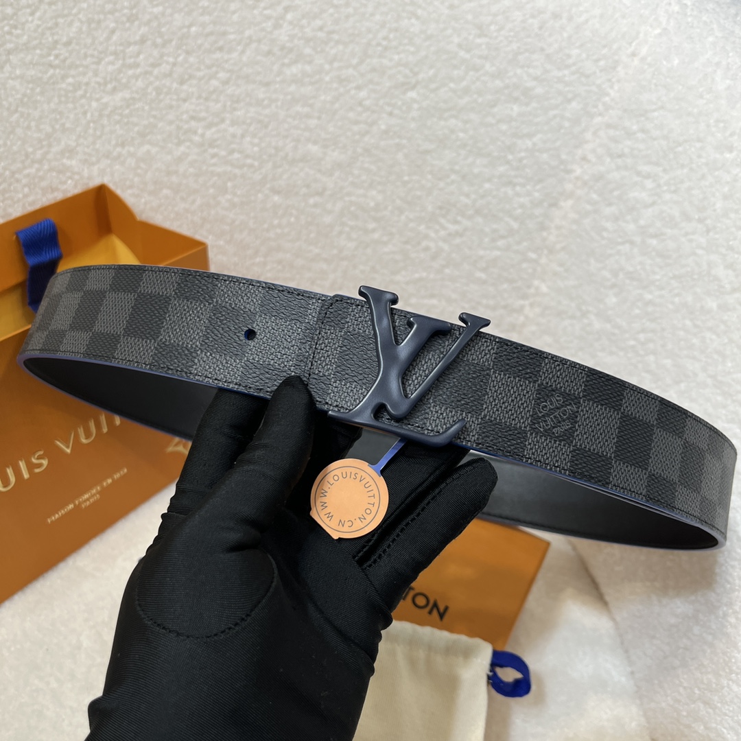  Louis Vuitton LV Reversible Belt