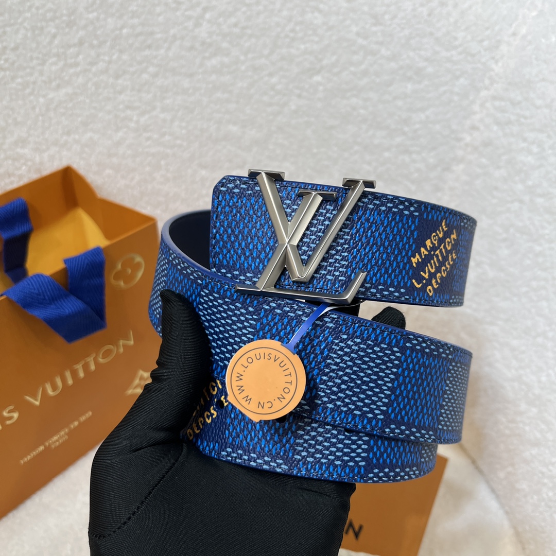 Louis Vuitton LV Men's New Style Belt