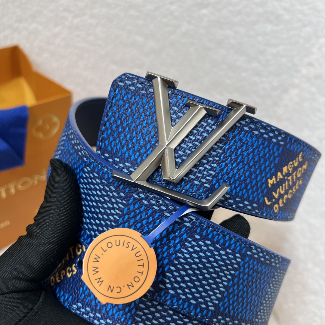 Louis Vuitton LV Men's New Style Belt