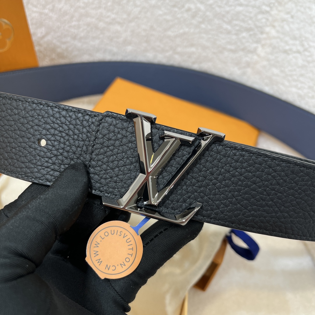 Louis Vuitton LV Men's Reversible Belt