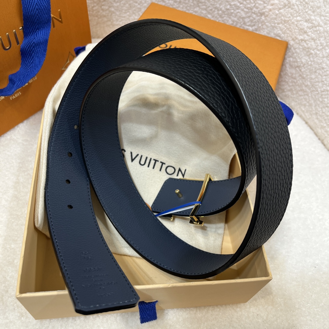 Louis Vuitton LV Men's Reversible Belt