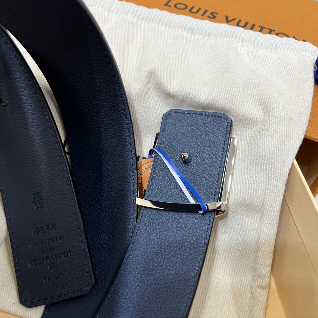 Louis Vuitton LV Men's Reversible Belt