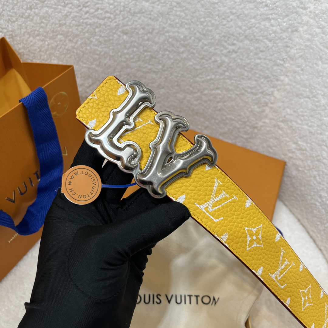 Louis Vuitton LV Men's Custom Canvas Belt