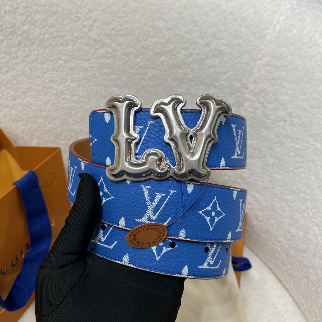  Louis Vuitton LV Men's Custom Canvas Belt