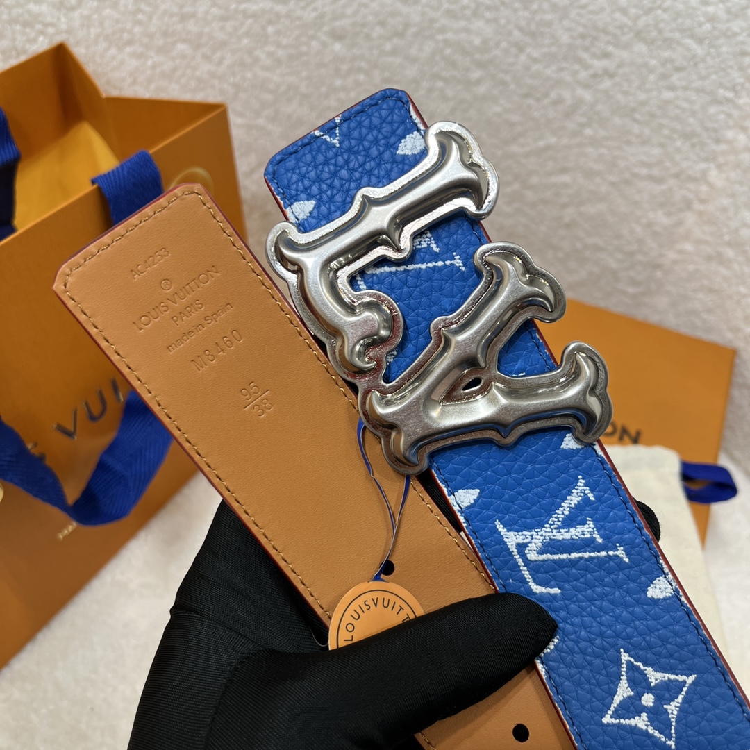  Louis Vuitton LV Men's Custom Canvas Belt