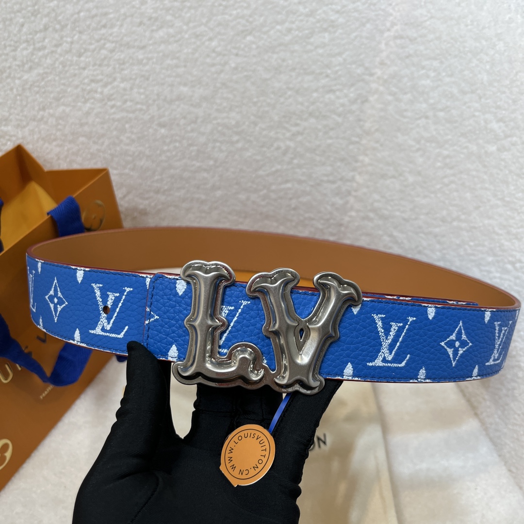  Louis Vuitton LV Men's Custom Canvas Belt