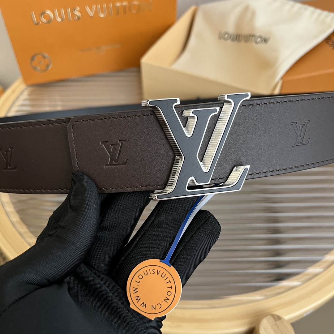 Louis Vuitton (LV) New Selection Belt