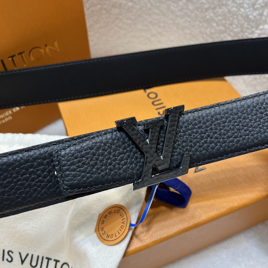 Louis Vuitton LV Men's Reversible Togo Leather Belt