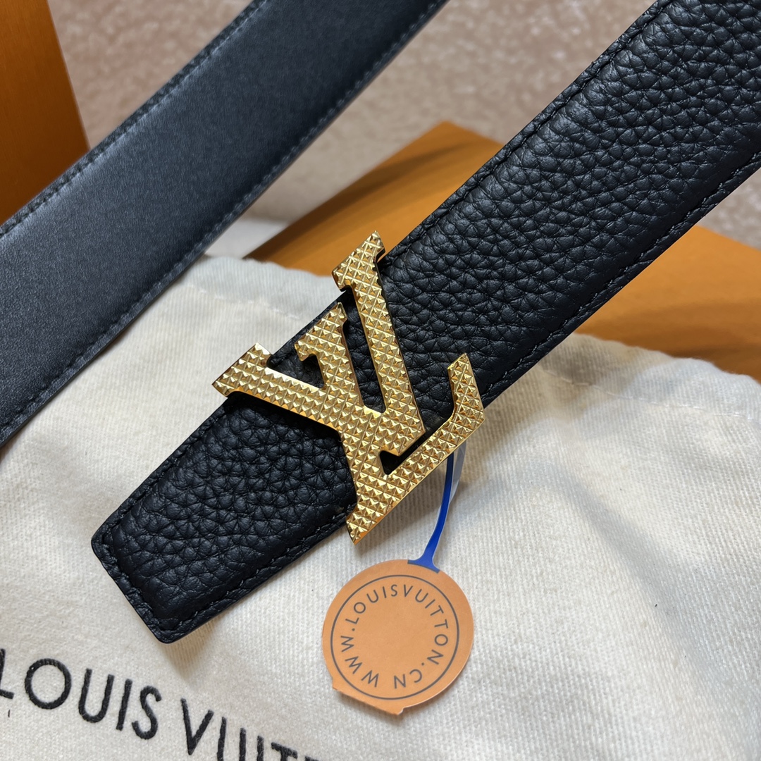 Louis Vuitton LV Men's Reversible Togo Leather Belt