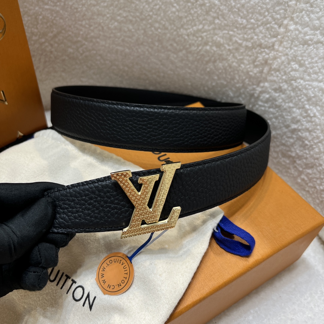 Louis Vuitton LV Men's Reversible Togo Leather Belt