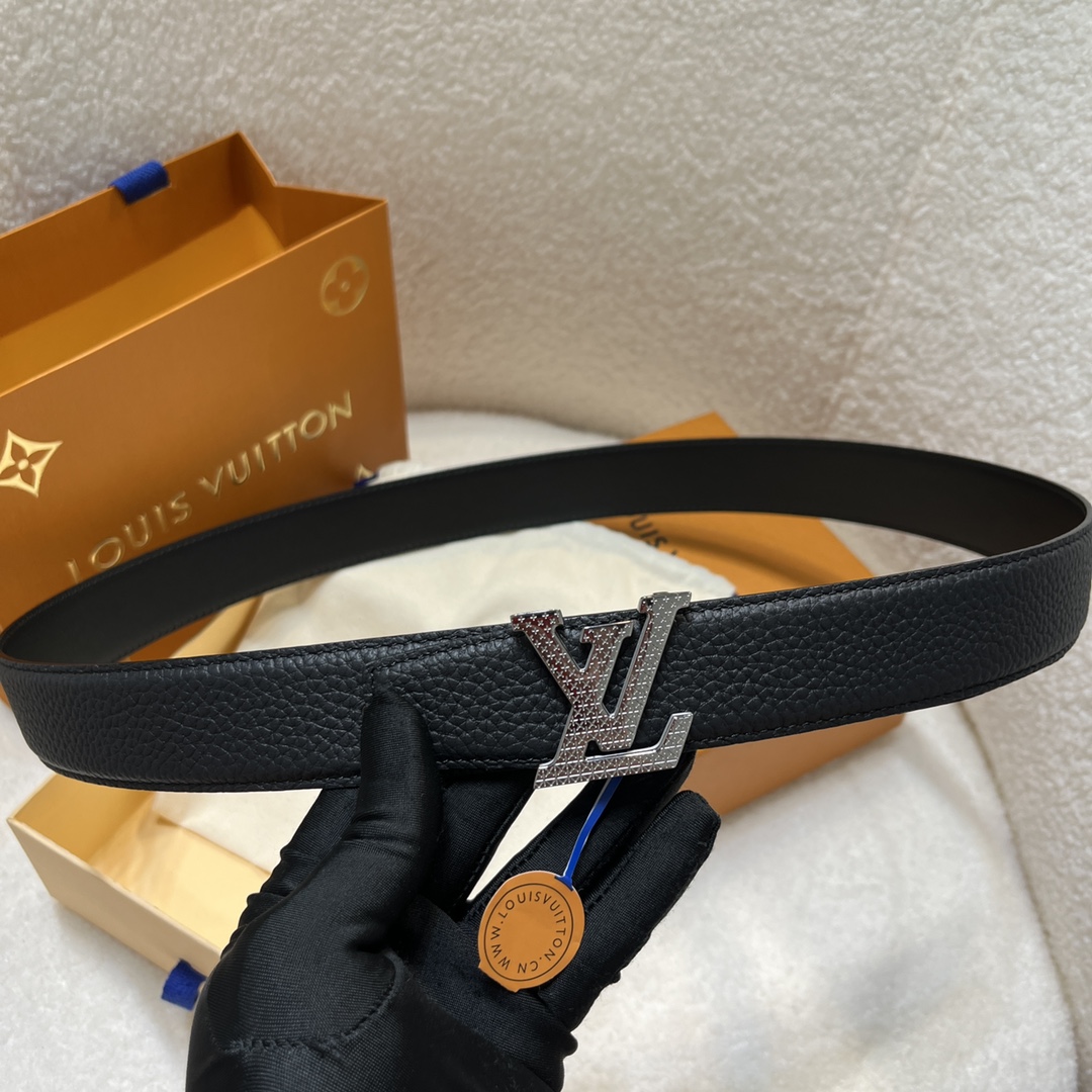 Louis Vuitton LV Men's Reversible Togo Leather Belt