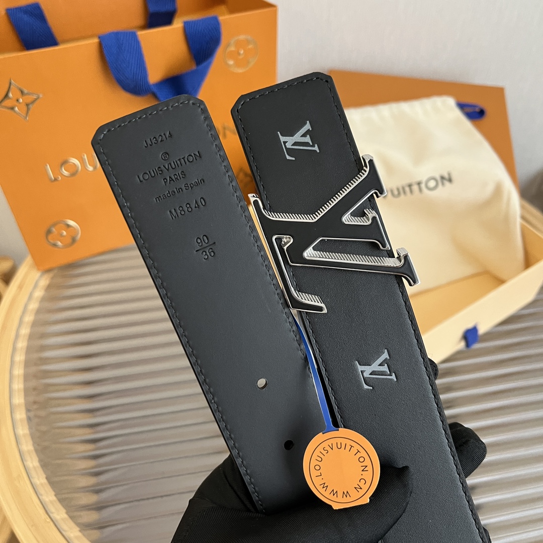 Louis Vuitton (LV) New Selection Belt