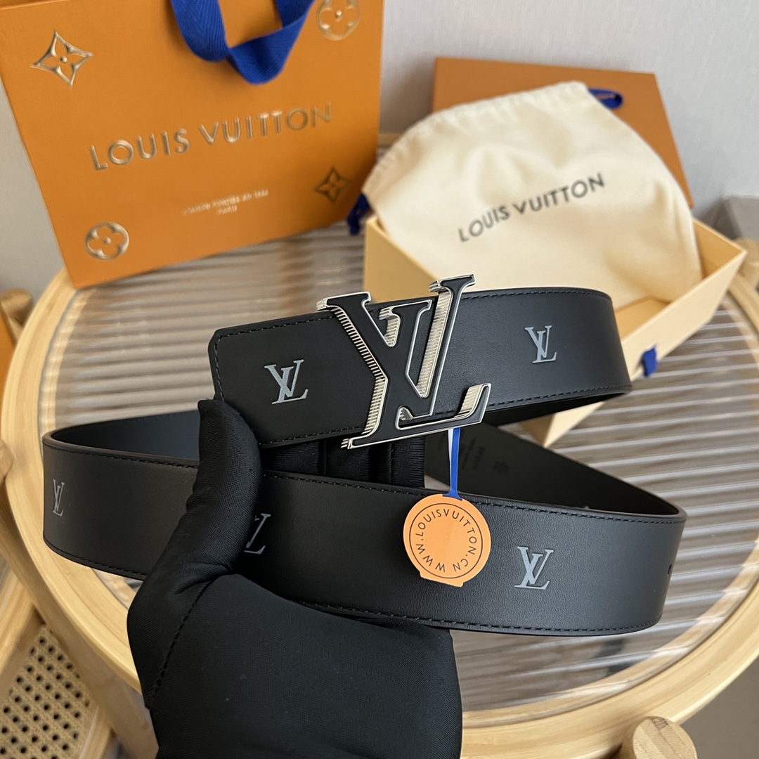 Louis Vuitton (LV) New Selection Belt