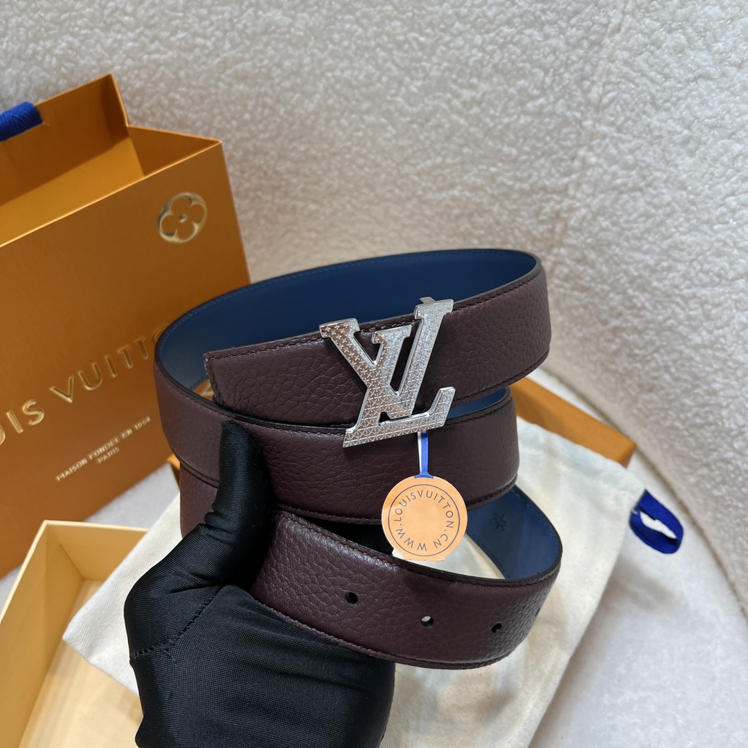 Louis Vuitton LV Men's Reversible Togo Leather Belt