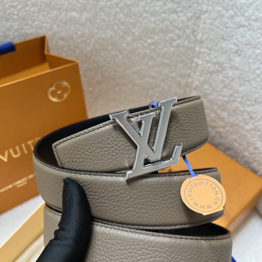 Louis Vuitton LV Men's Reversible Togo Leather Belt