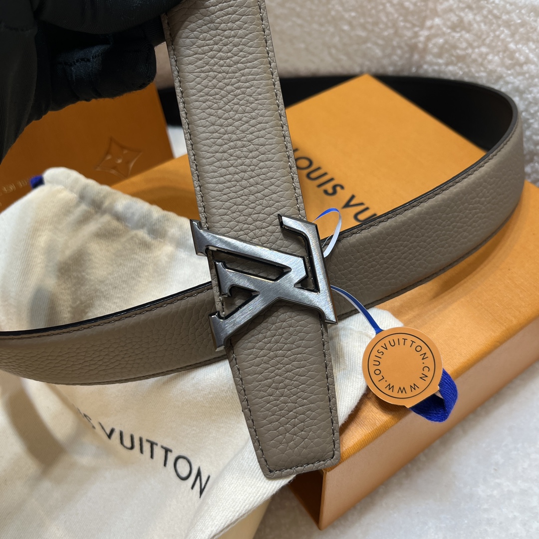 Louis Vuitton LV Men's Reversible Togo Leather Belt