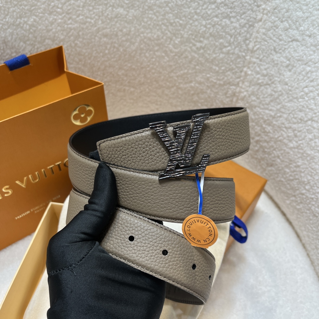 Louis Vuitton LV Men's Reversible Togo Leather Belt