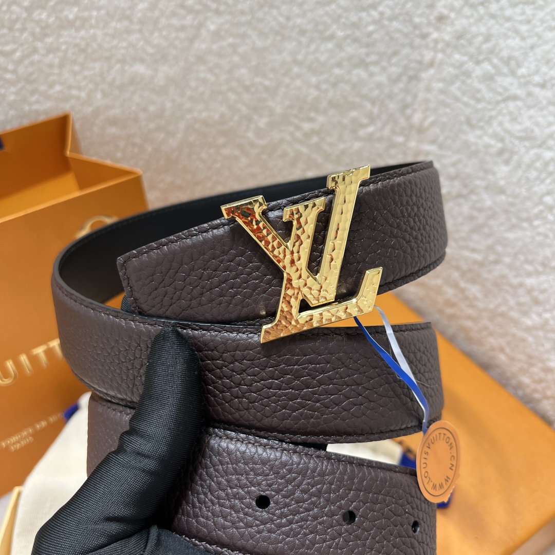 Louis Vuitton LV Men's Reversible Togo Leather Belt