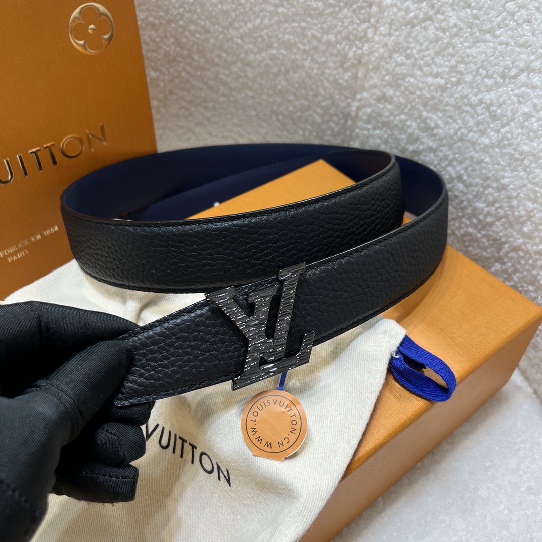 Louis Vuitton LV Men's Reversible Togo Leather Belt