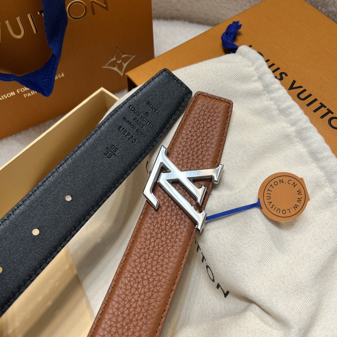 Louis Vuitton LV Men's Reversible Togo Leather Belt