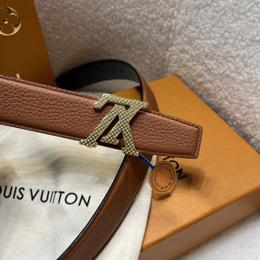 Louis Vuitton LV Men's Reversible Togo Leather Belt