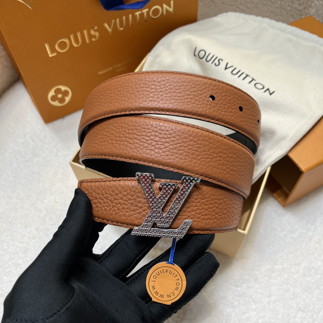 Louis Vuitton LV Men's Reversible Togo Leather Belt