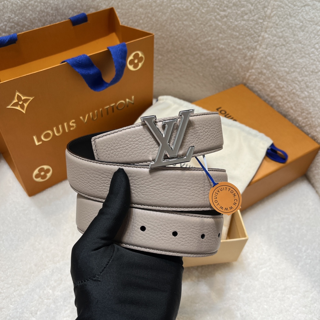 Louis Vuitton LV Men's Reversible Togo Leather Belt