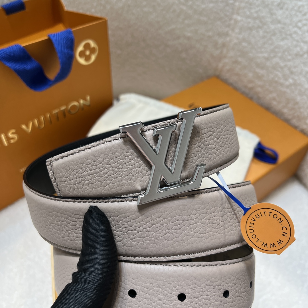 Louis Vuitton LV Men's Reversible Togo Leather Belt