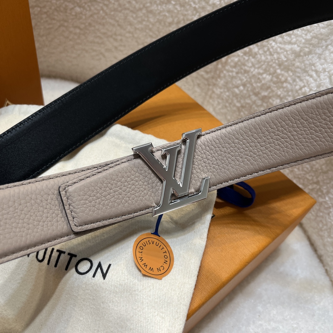 Louis Vuitton LV Men's Reversible Togo Leather Belt