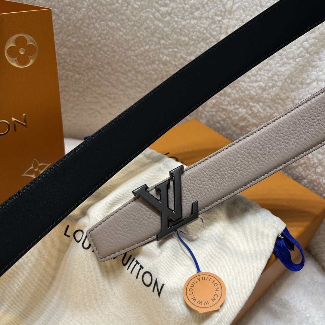 Louis Vuitton LV Men's Reversible Togo Leather Belt