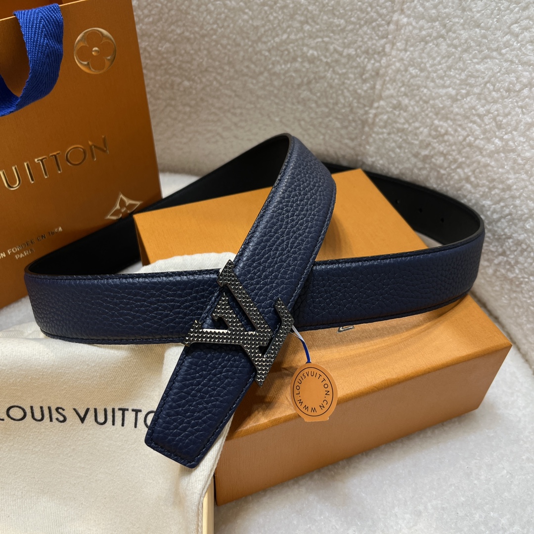 Louis Vuitton LV Men's Reversible Togo Leather Belt