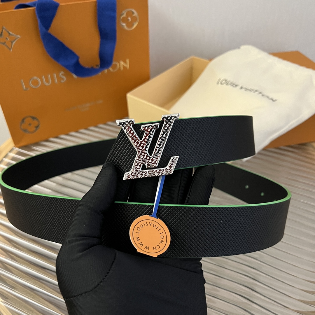 Louis Vuitton LV Men's Casual Reversible Belt