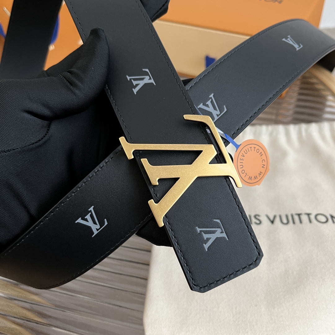 Louis Vuitton LV Premium Reversible Belt