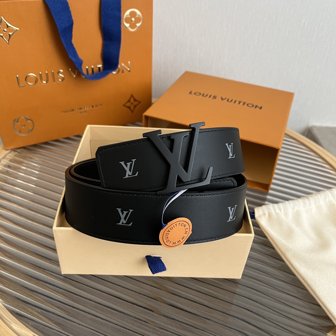 Louis Vuitton LV Premium Reversible Belt