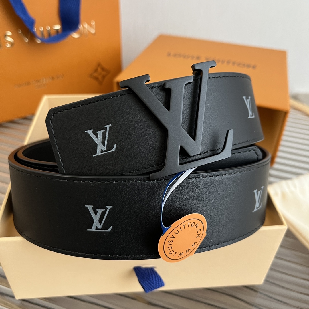 Louis Vuitton LV Premium Reversible Belt