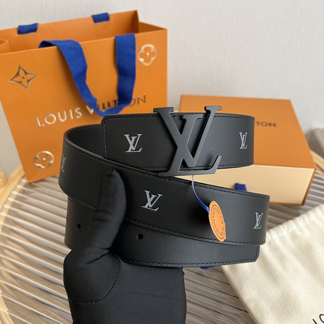 Louis Vuitton LV Premium Reversible Belt