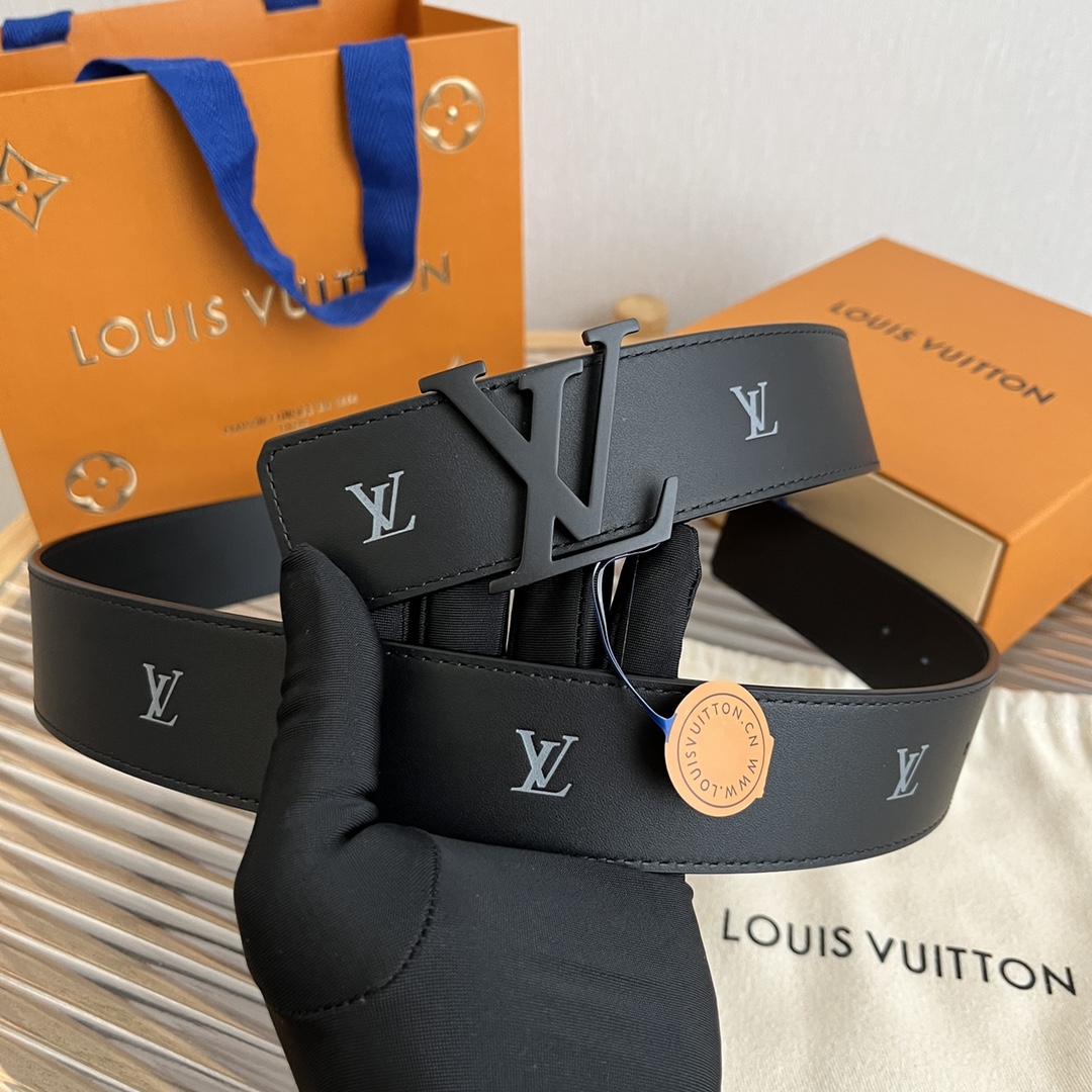 Louis Vuitton LV Premium Reversible Belt