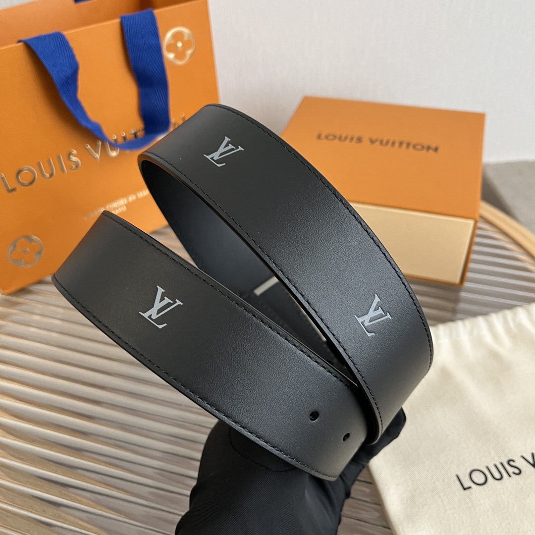 Louis Vuitton LV Premium Reversible Belt