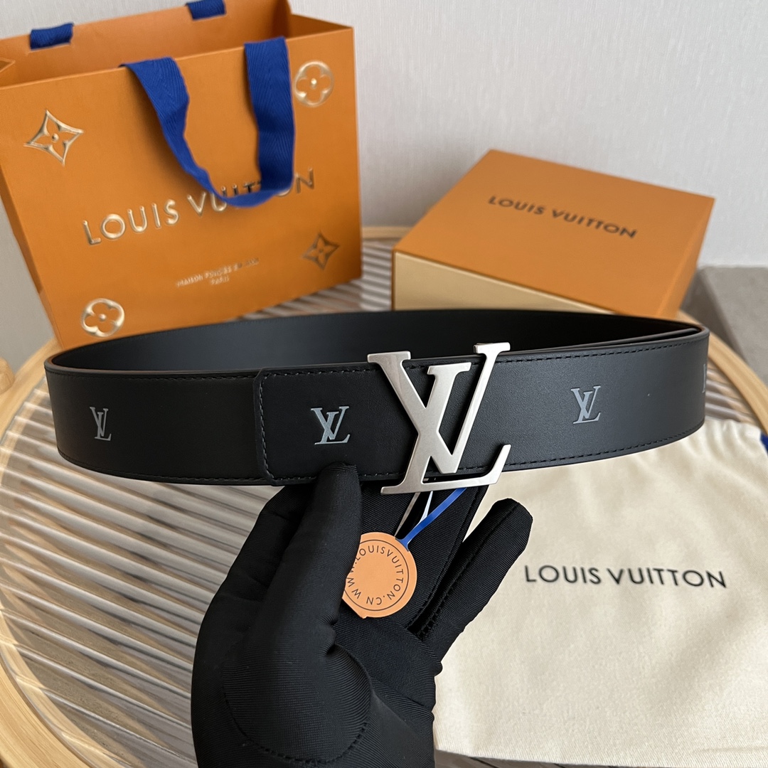 Louis Vuitton LV Premium Reversible Belt