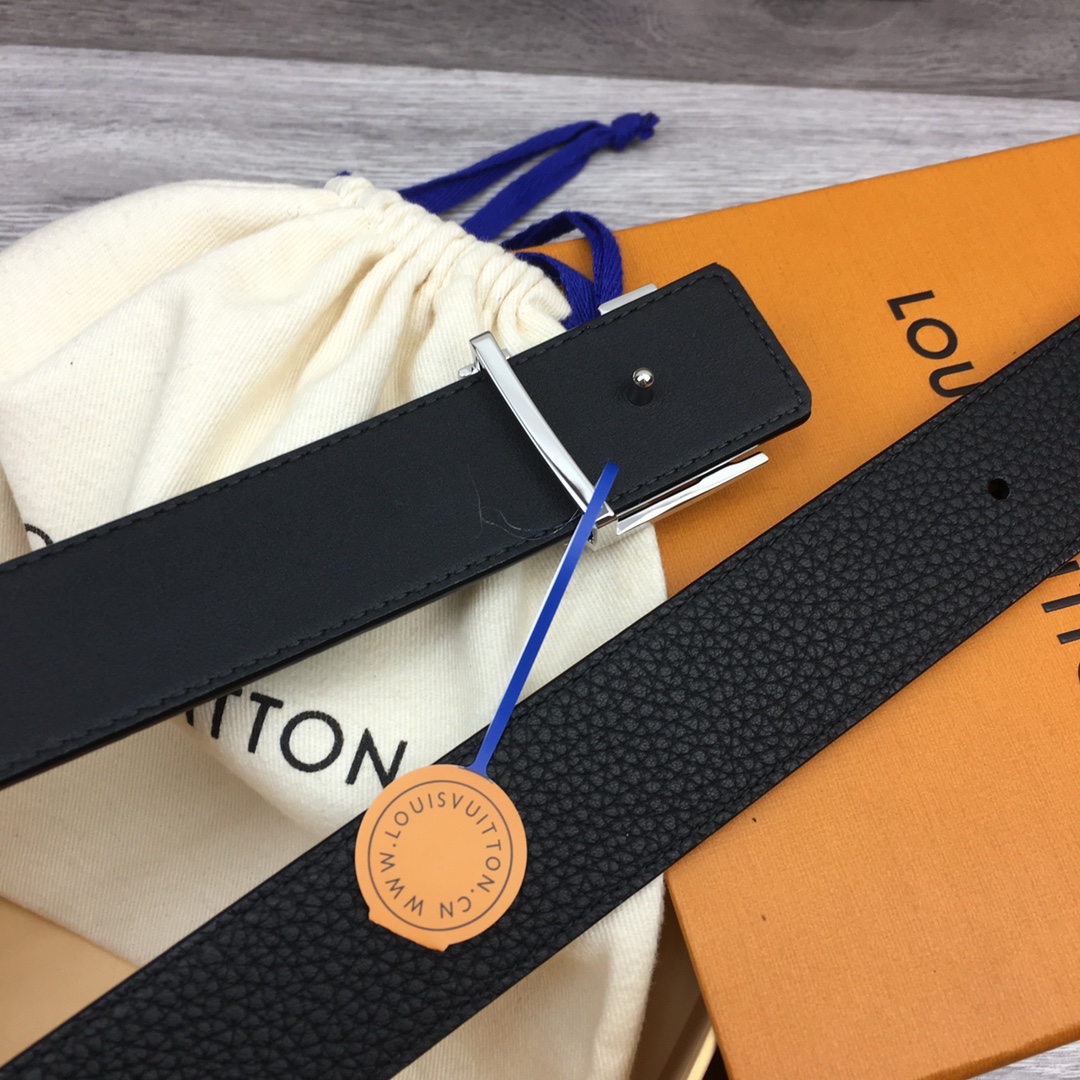 Louis Vuitton Men's Casual 3.5cm Reversible Belt