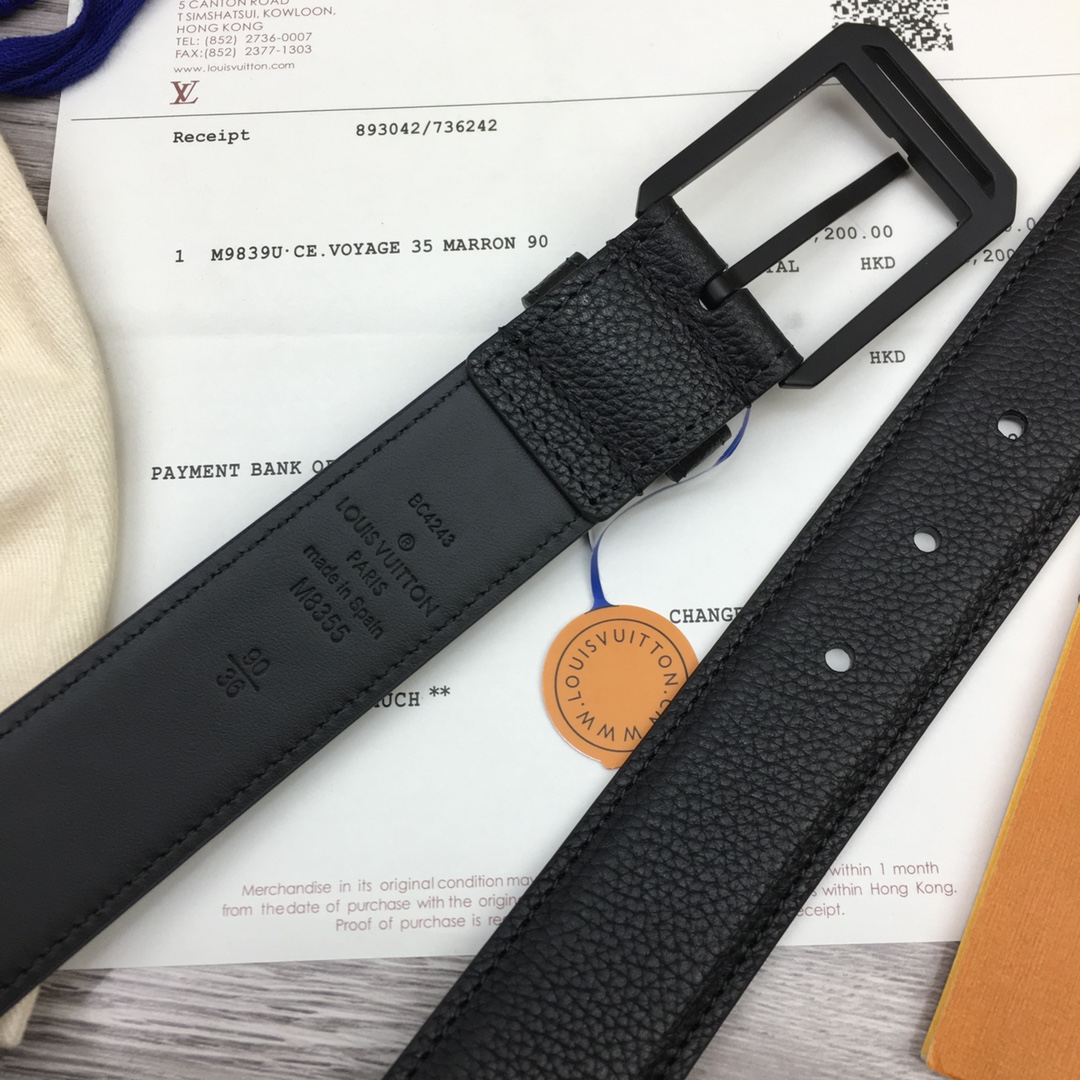 Louis Vuitton Men's New Reversible Belt