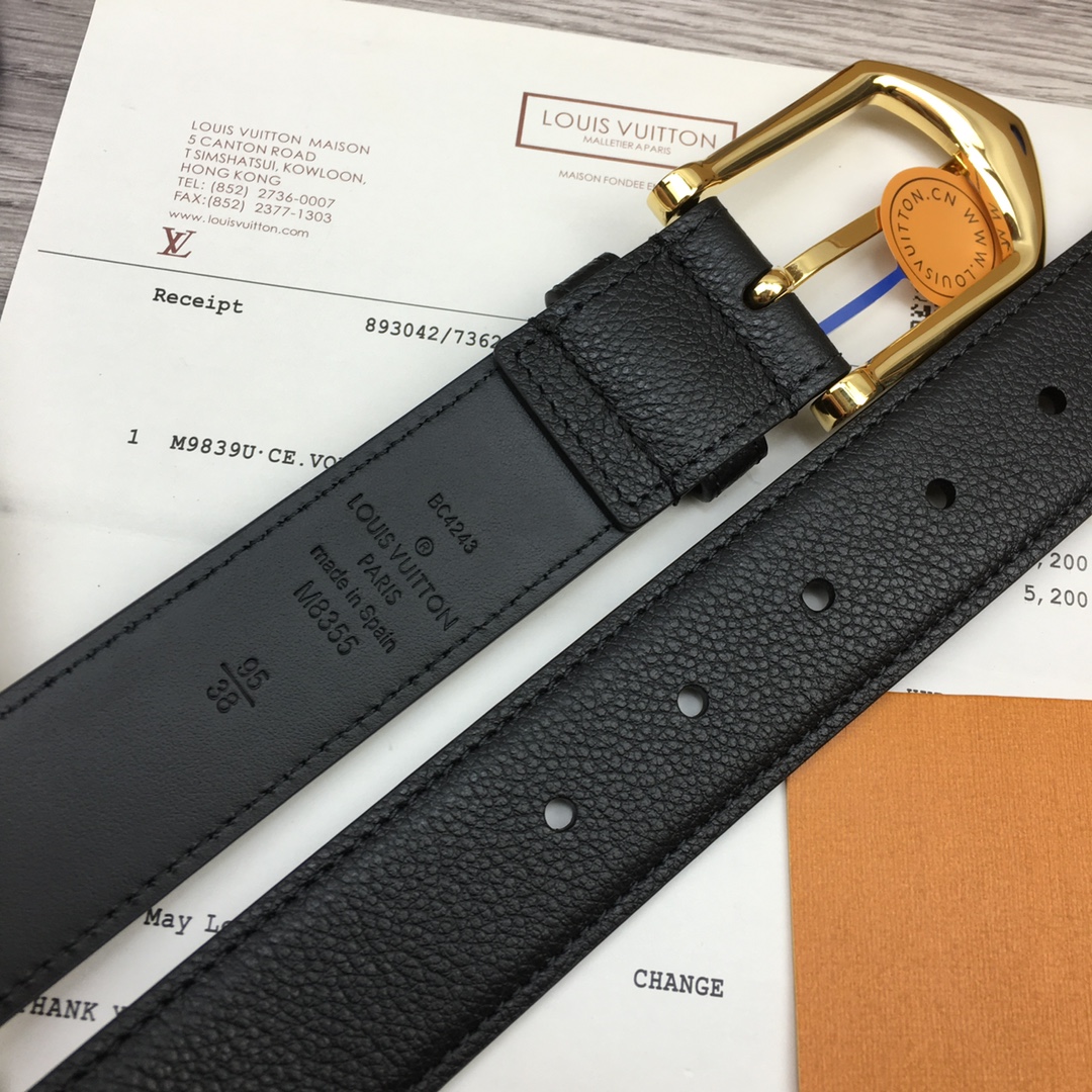 Louis Vuitton Men's New Reversible Belt