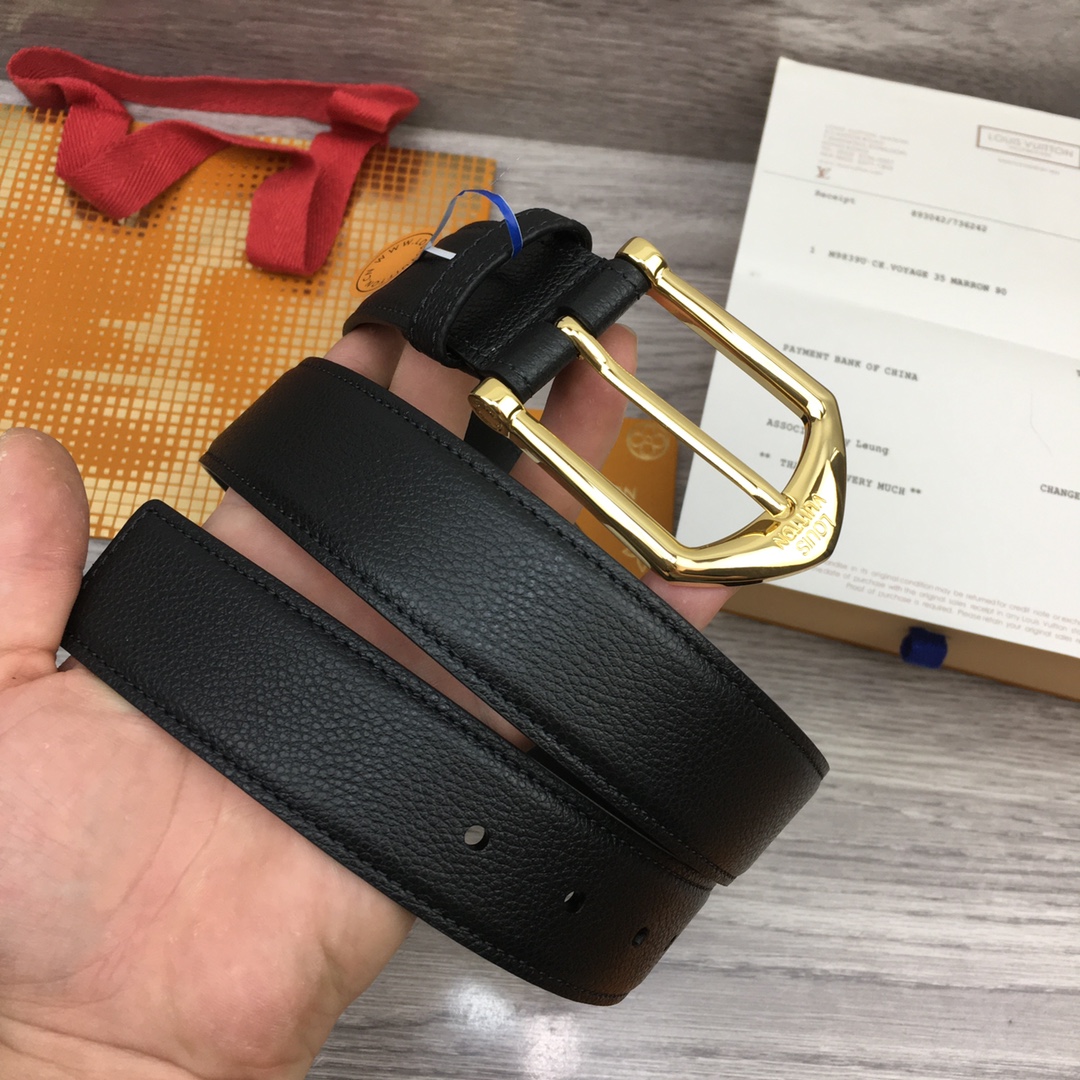 Louis Vuitton Men's New Reversible Belt