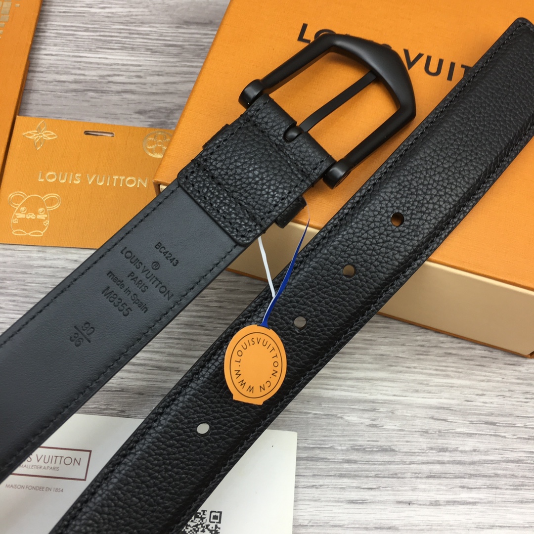 Louis Vuitton Men's New Reversible Belt