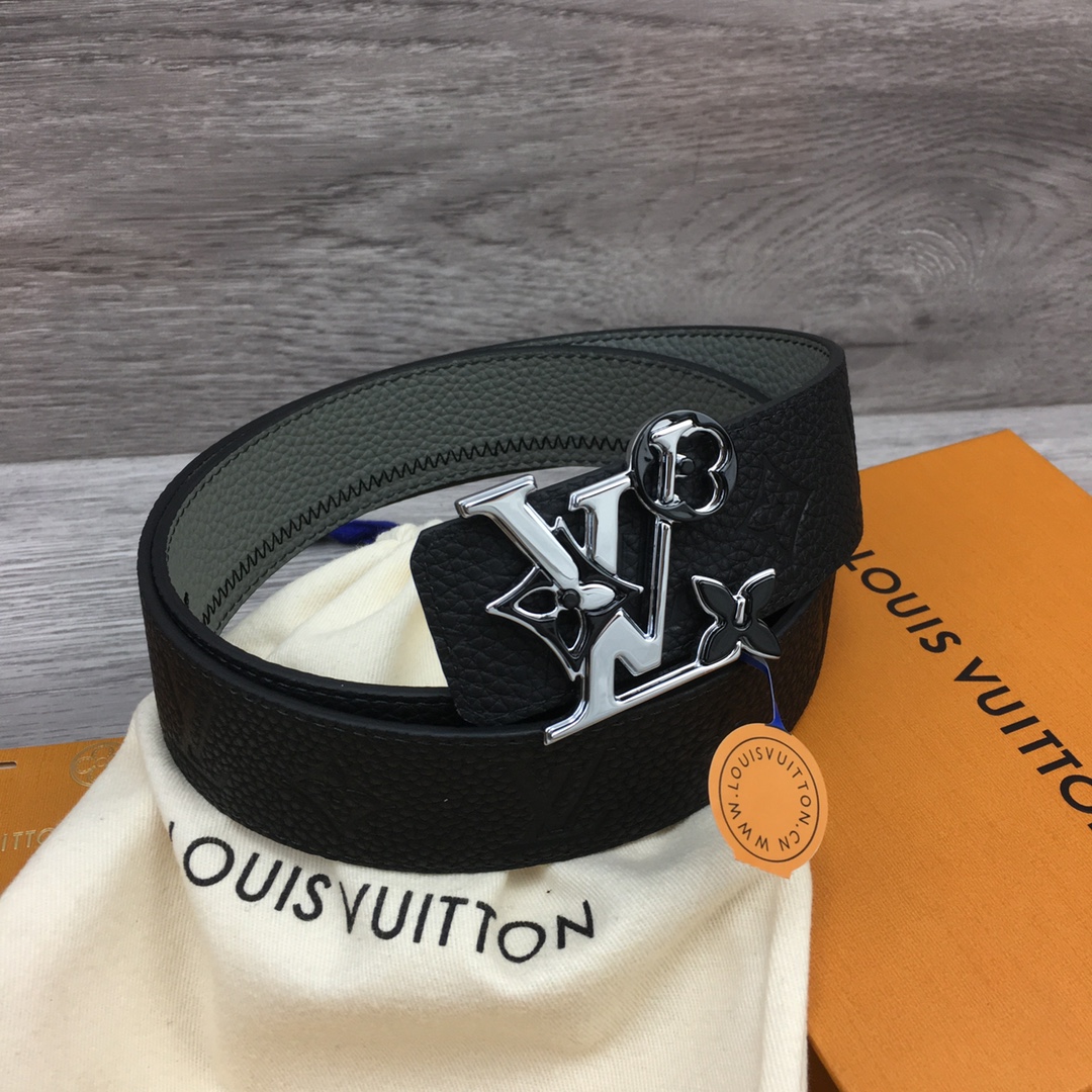 Louis Vuitton Men's New Reversible Belt