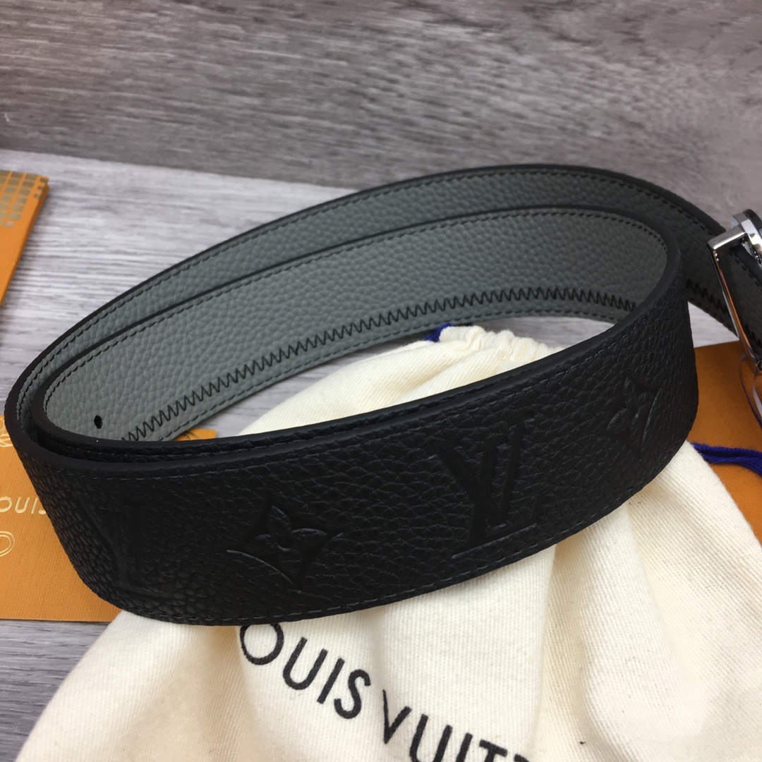 Louis Vuitton Men's New Reversible Belt